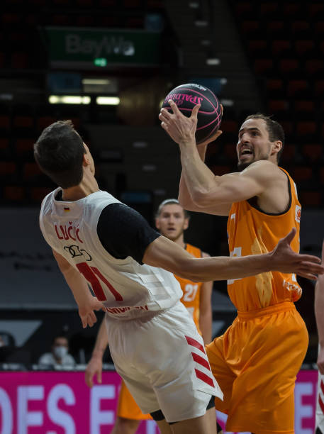 现在高速中 现在高速中