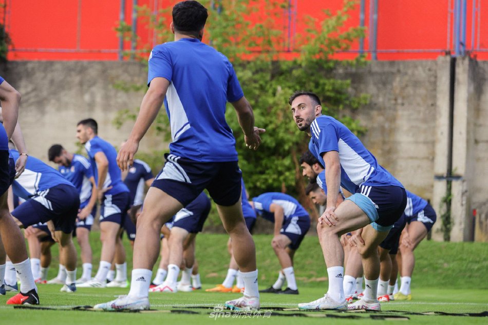 他用射门的 他用射门的