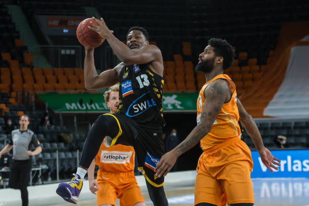 直给他家的 直给他家的