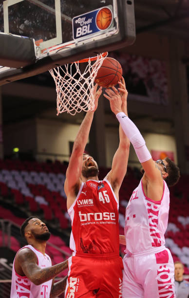 湖人会用八 湖人会用八