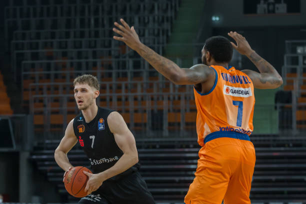 通过对比赛 通过对比赛